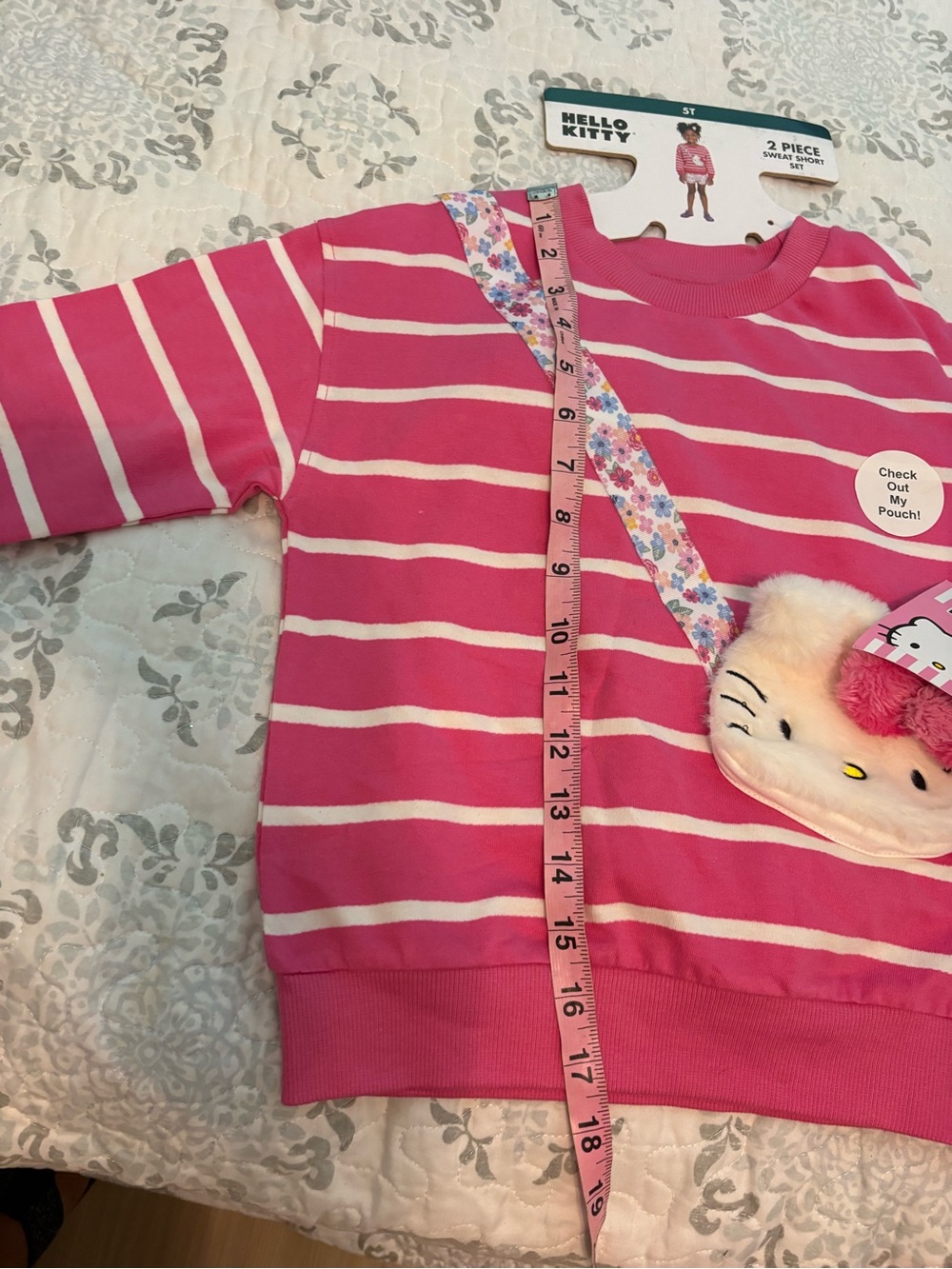 Hello Kitty Toddler Girls Sweatshirt and
Short Set Size 5T Pink Striped NWT - Picture 10 of 13